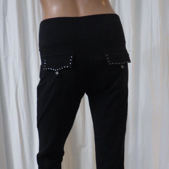 NWT BCBG sz SM MED LG XL 95% cotton BLK SILVER FOIL ROSE BUTTERFLY 2PC TRACKSUIT - Picture 5 of 15